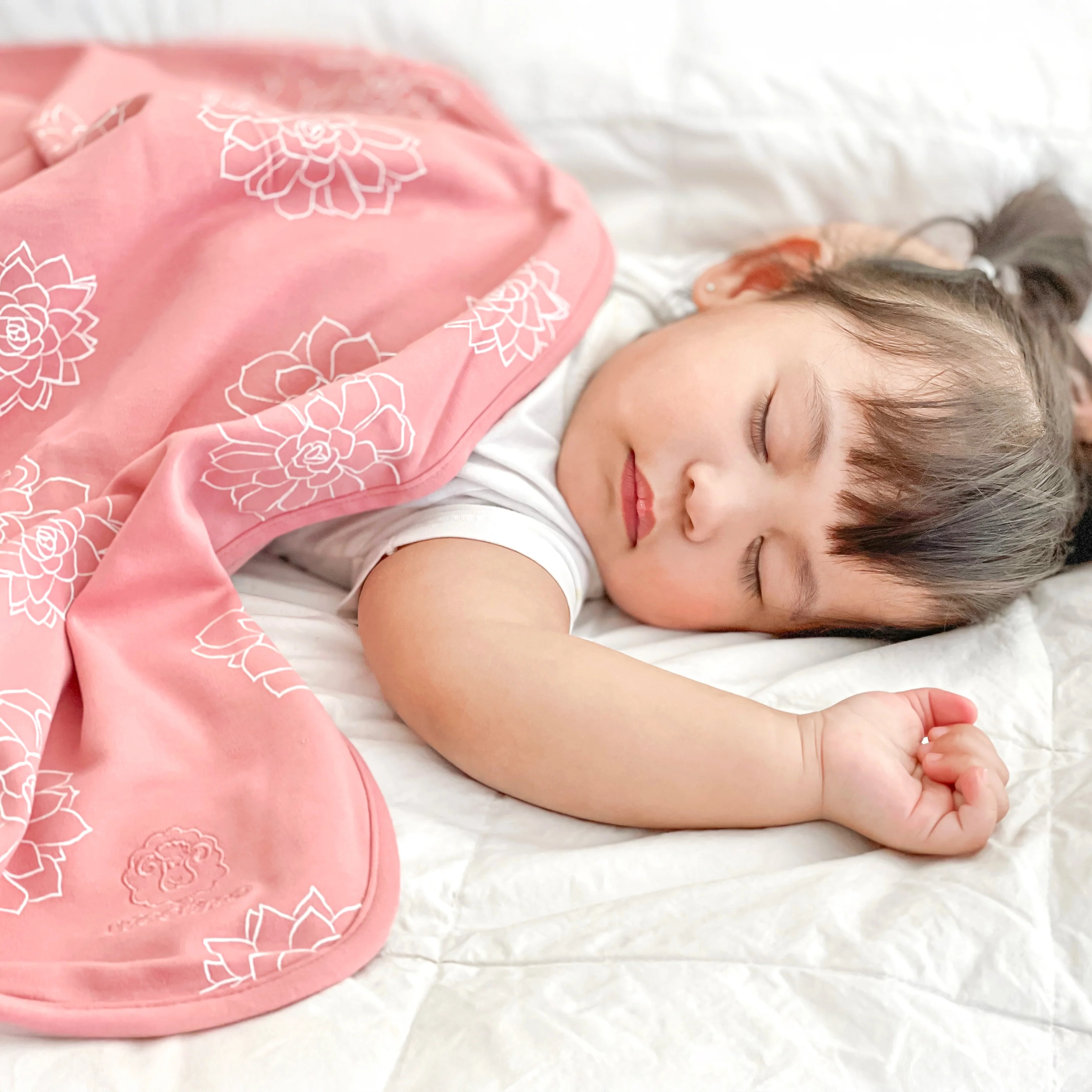 4 Season® Stroller Merino Wool & Organic Cotton Baby Blanket, 40" x 31.5", Succulent - Image 4