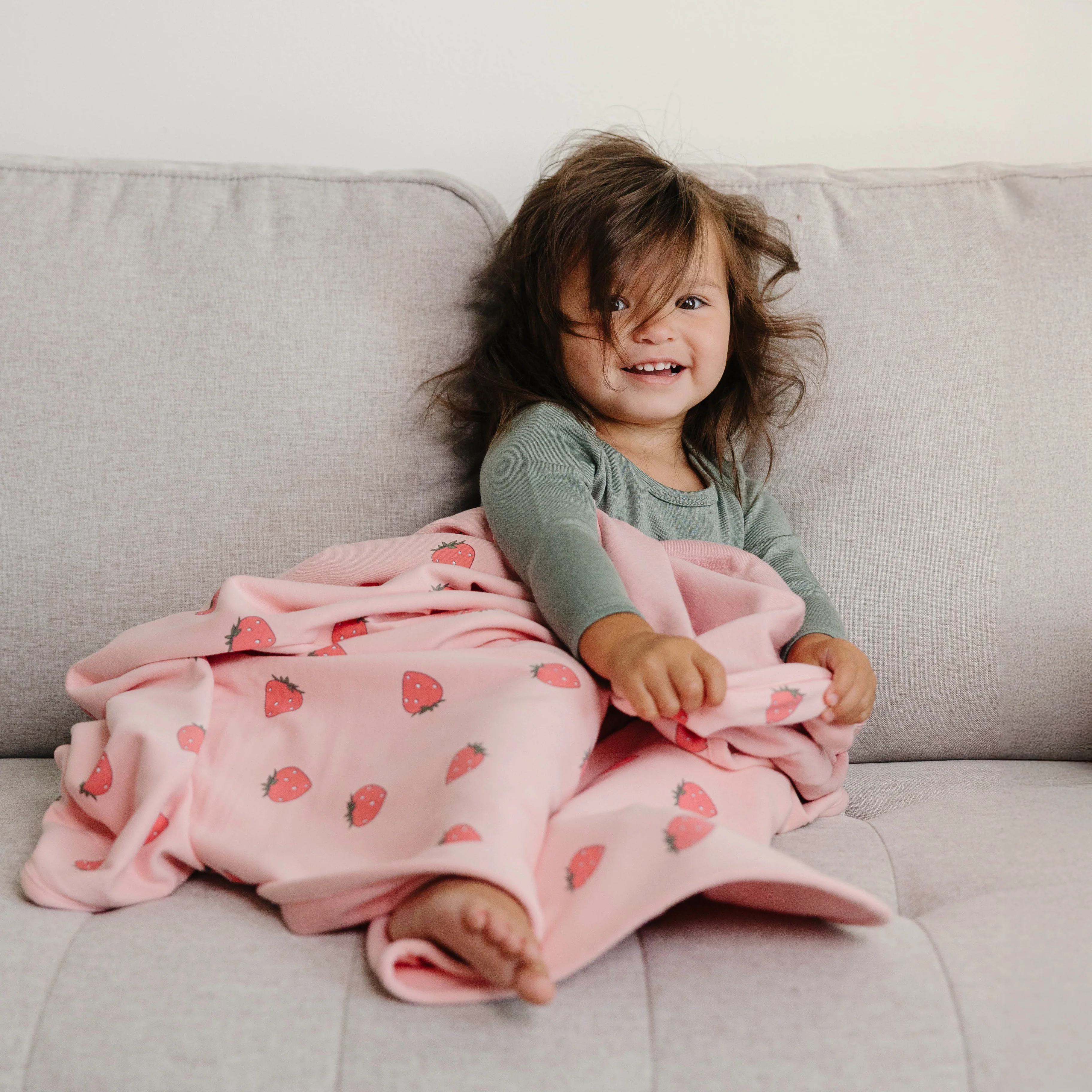 Toddler Blanket, 4 Season® Merino Wool & Organic Cotton Blanket, 52.5" x 40", Strawberry - Image 3