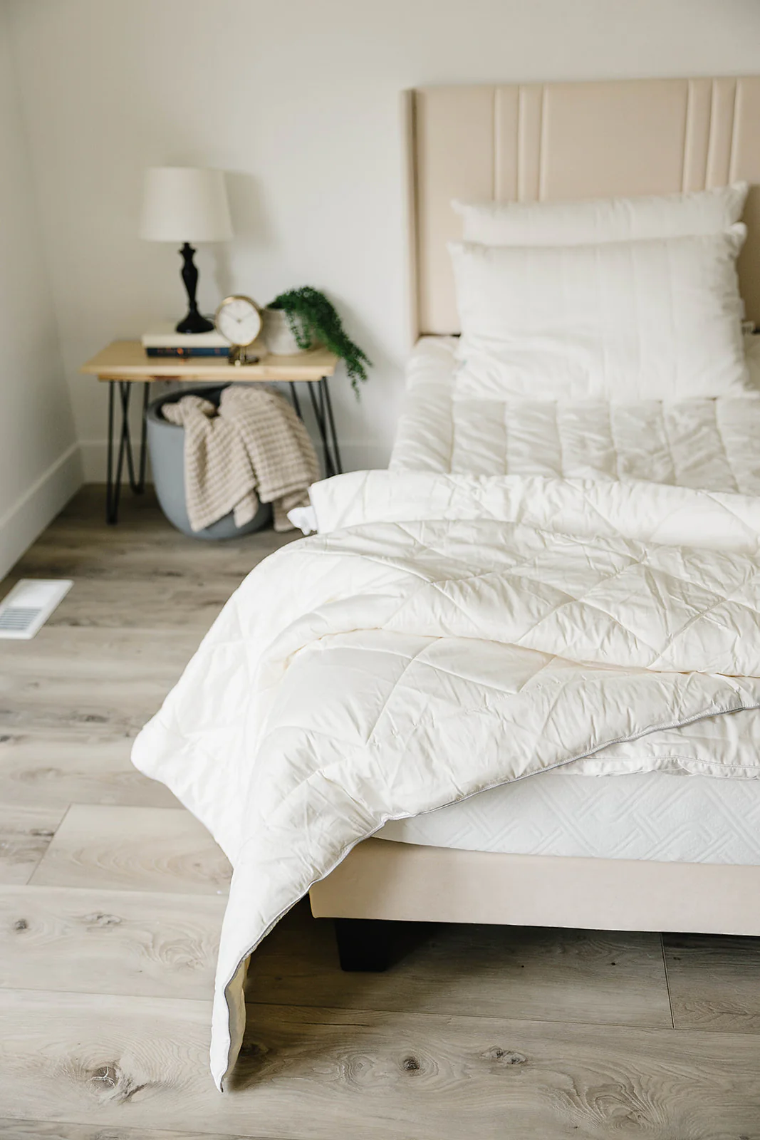 Wool Comforter - Image 7